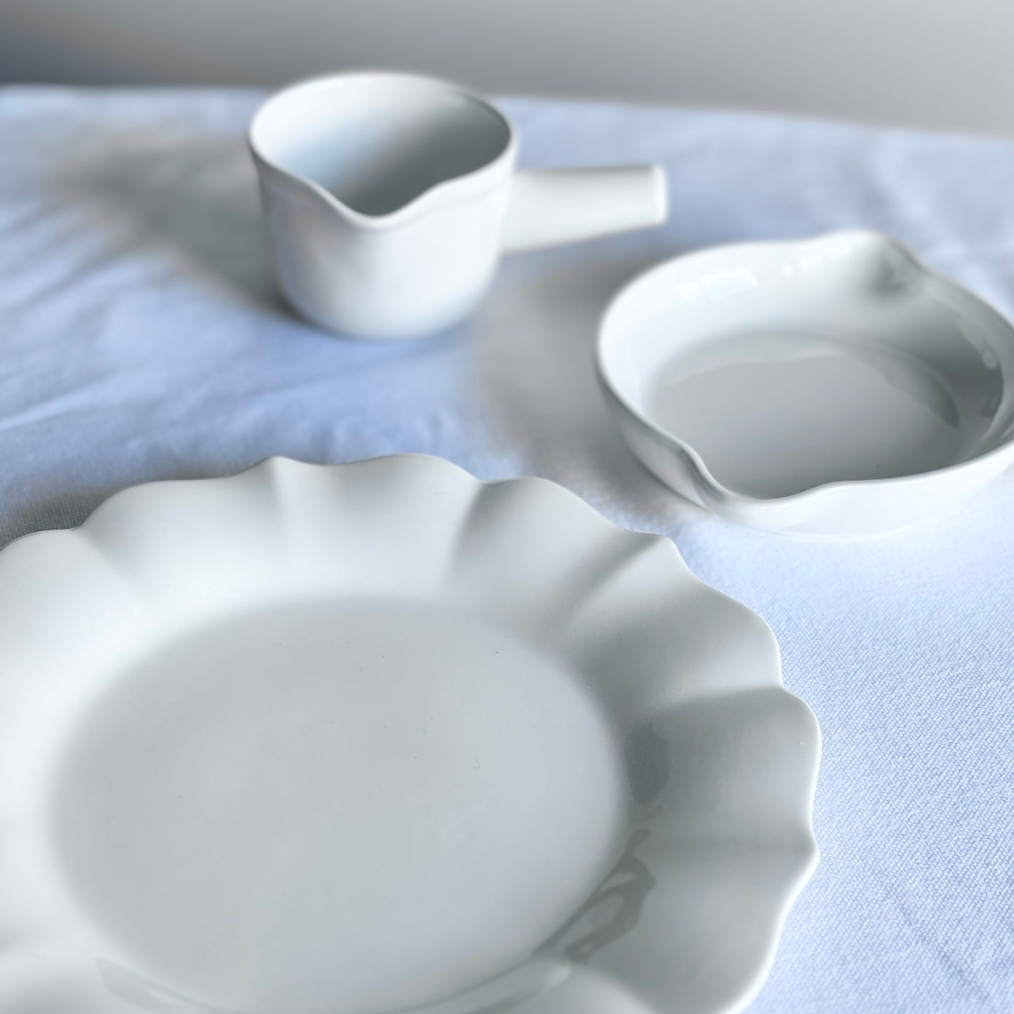{{ product.title }} - {{ shop.name }}