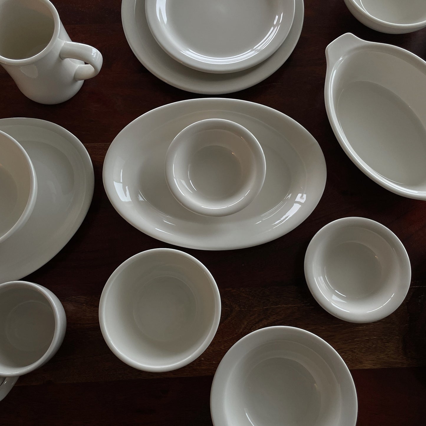 20% off - Milky Elegance 4.5" Saucer Bowl