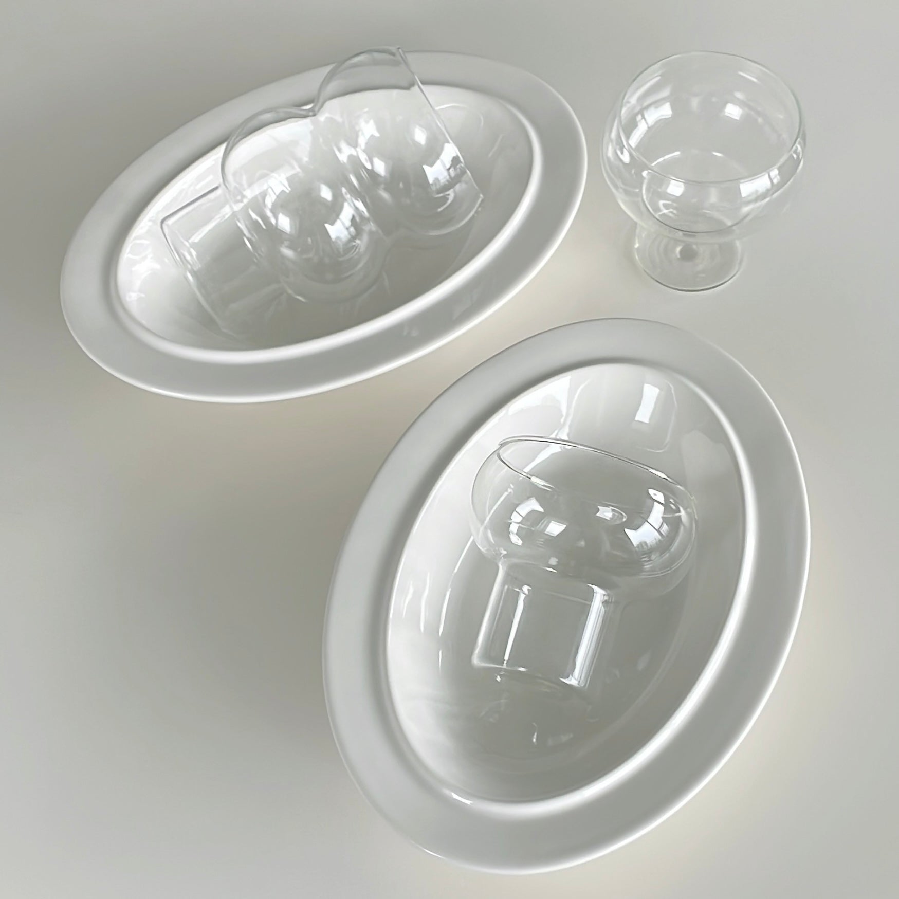 {{ product.title }} - {{ shop.name }}