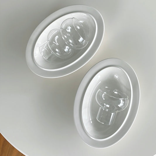 {{ product.title }} - {{ shop.name }}