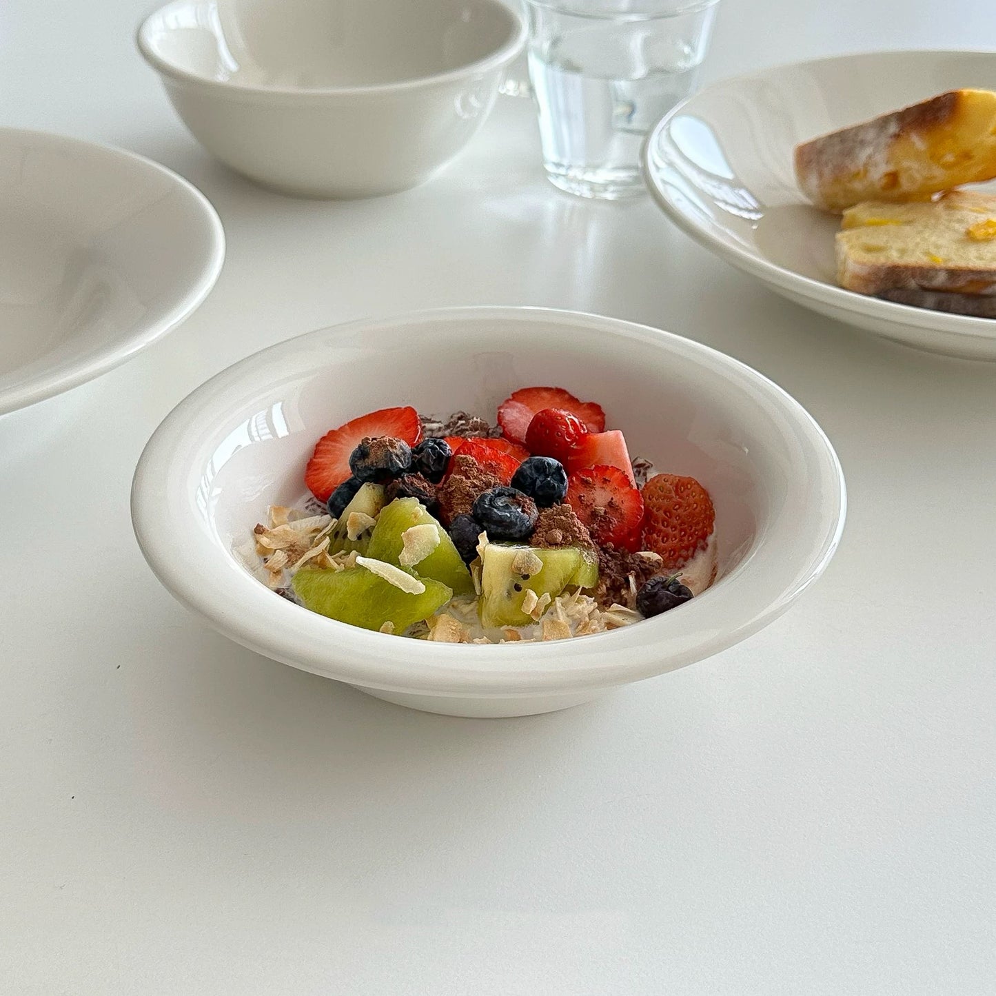 20% off - Milky Elegance 4.5" Saucer Bowl