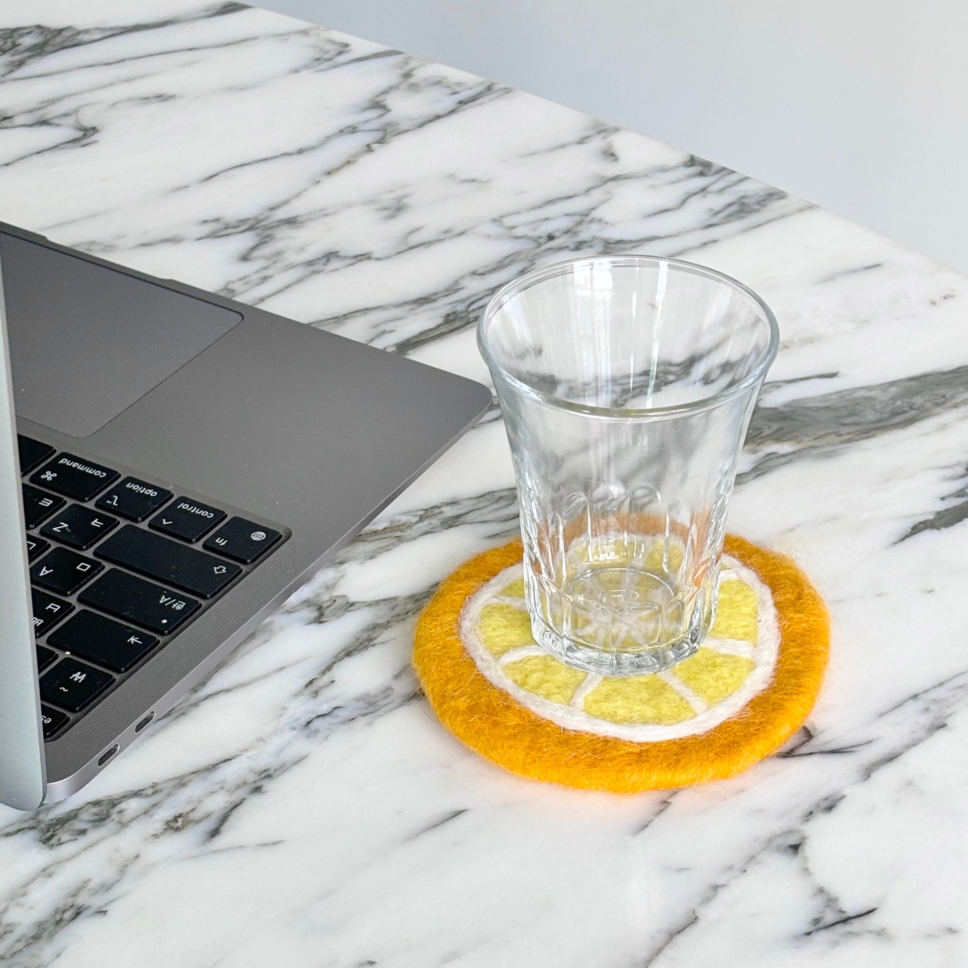 {{ product.title }} - {{ shop.name }}