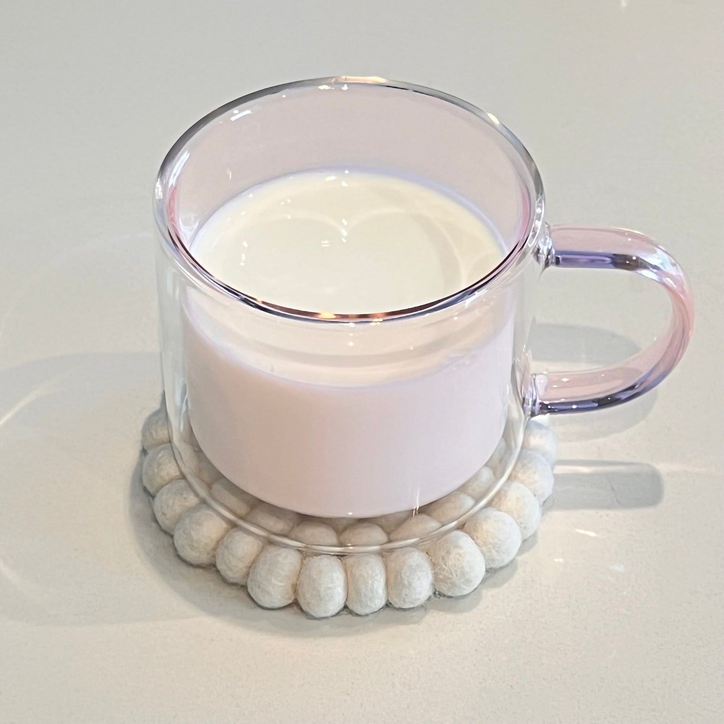 {{ product.title }} - {{ shop.name }}