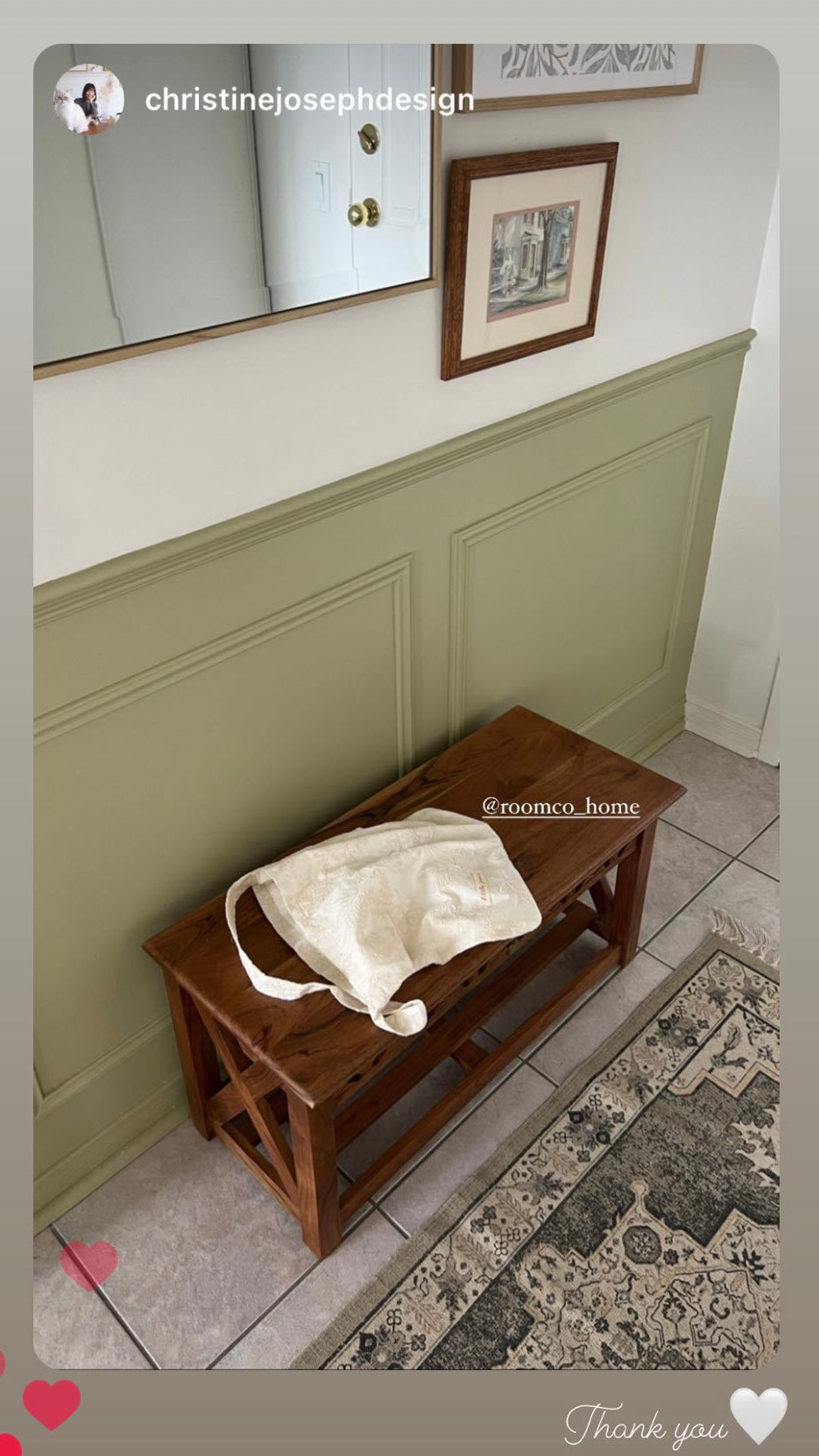 {{ product.title }} - {{ shop.name }}