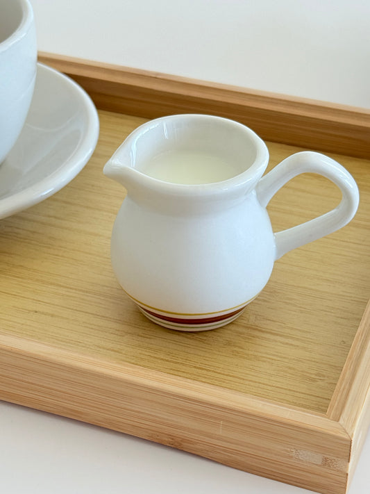 {{ product.title }} - {{ shop.name }}