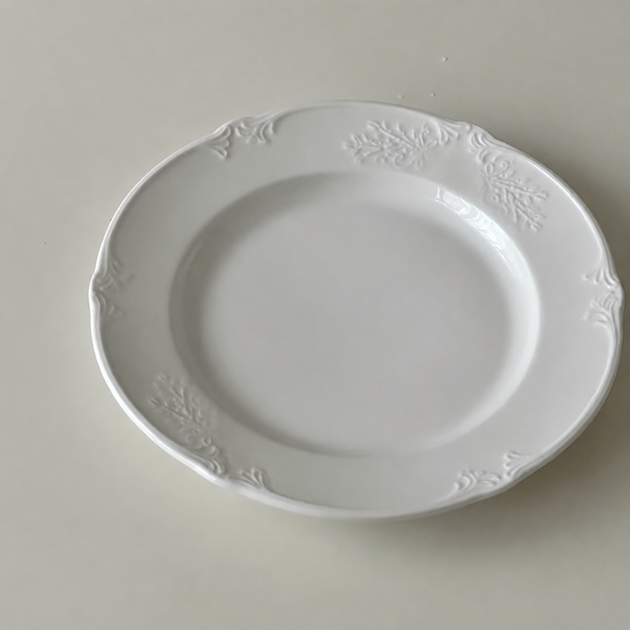 Maison Blanche Plate