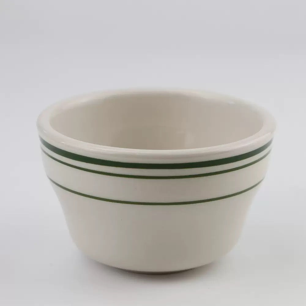 {{ product.title }} - {{ shop.name }}