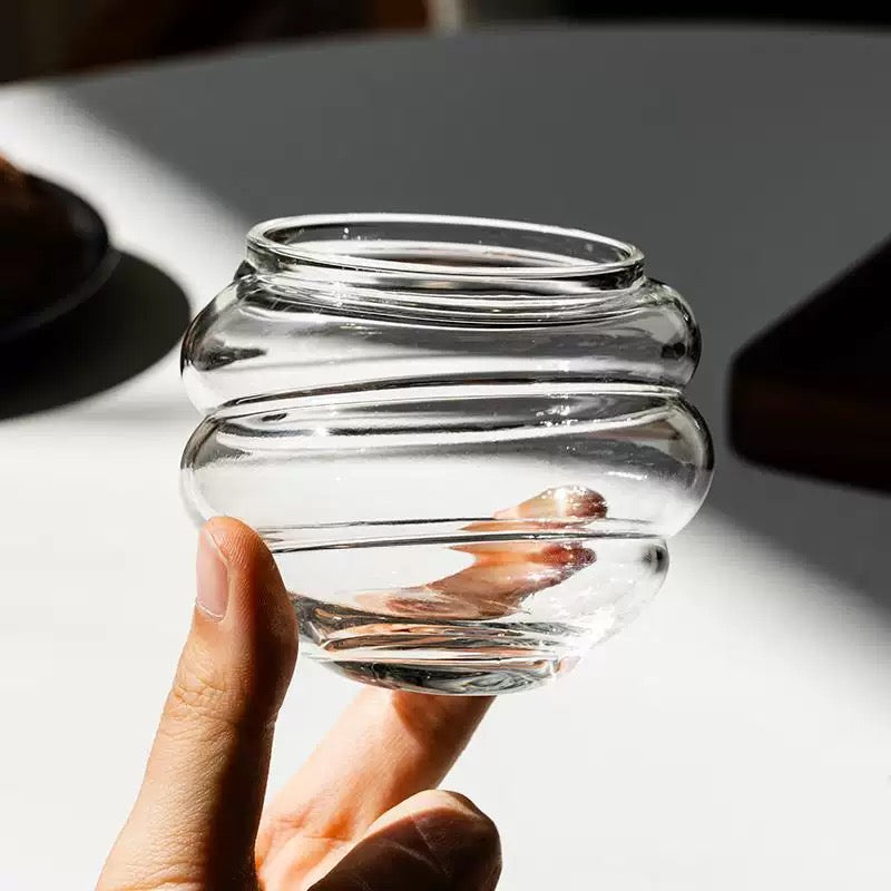 {{ product.title }} - {{ shop.name }}
