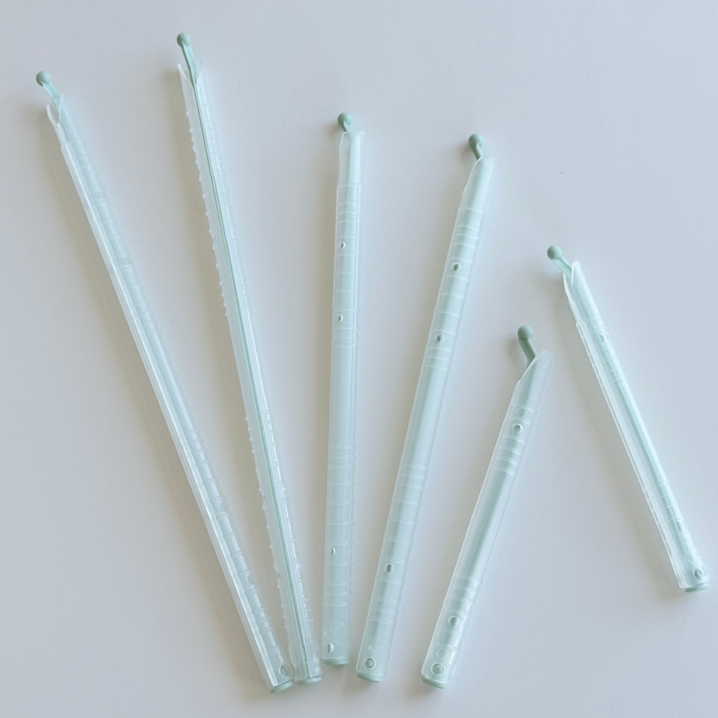 {{ product.title }} - {{ shop.name }}