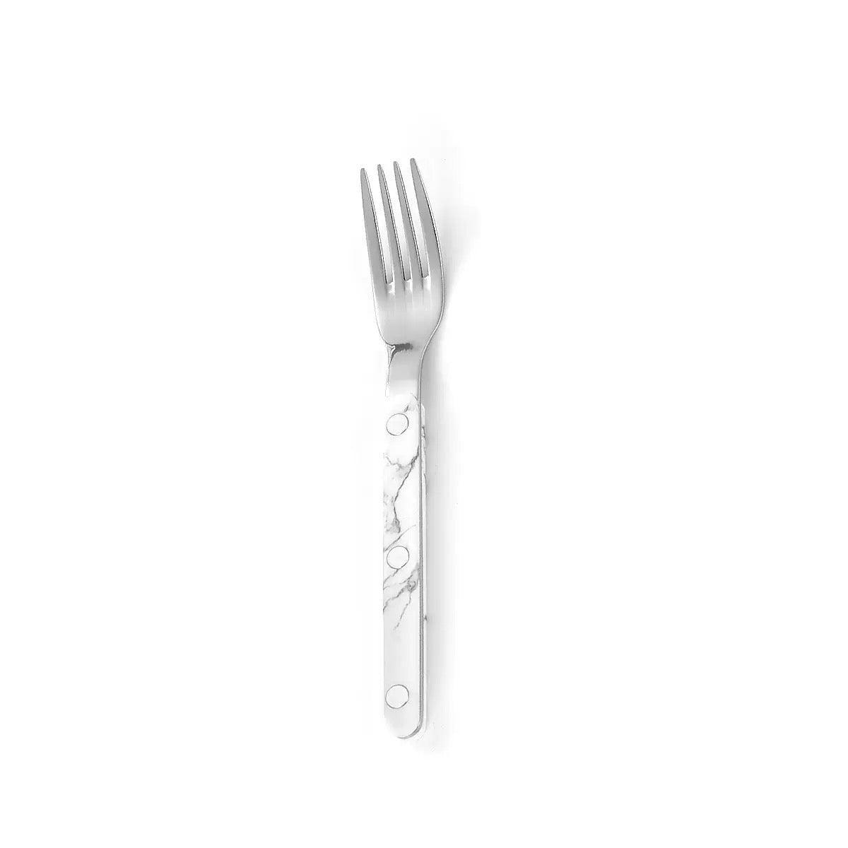 {{ product.title }} - {{ shop.name }}
