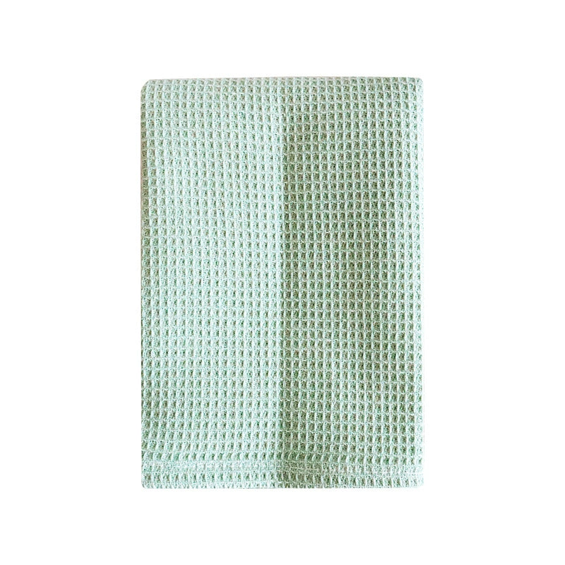 {{ product.title }} - {{ shop.name }}