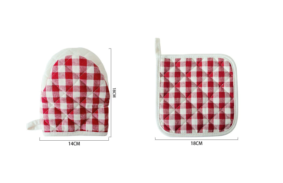 {{ product.title }} - {{ shop.name }}