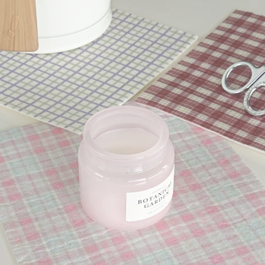{{ product.title }} - {{ shop.name }}