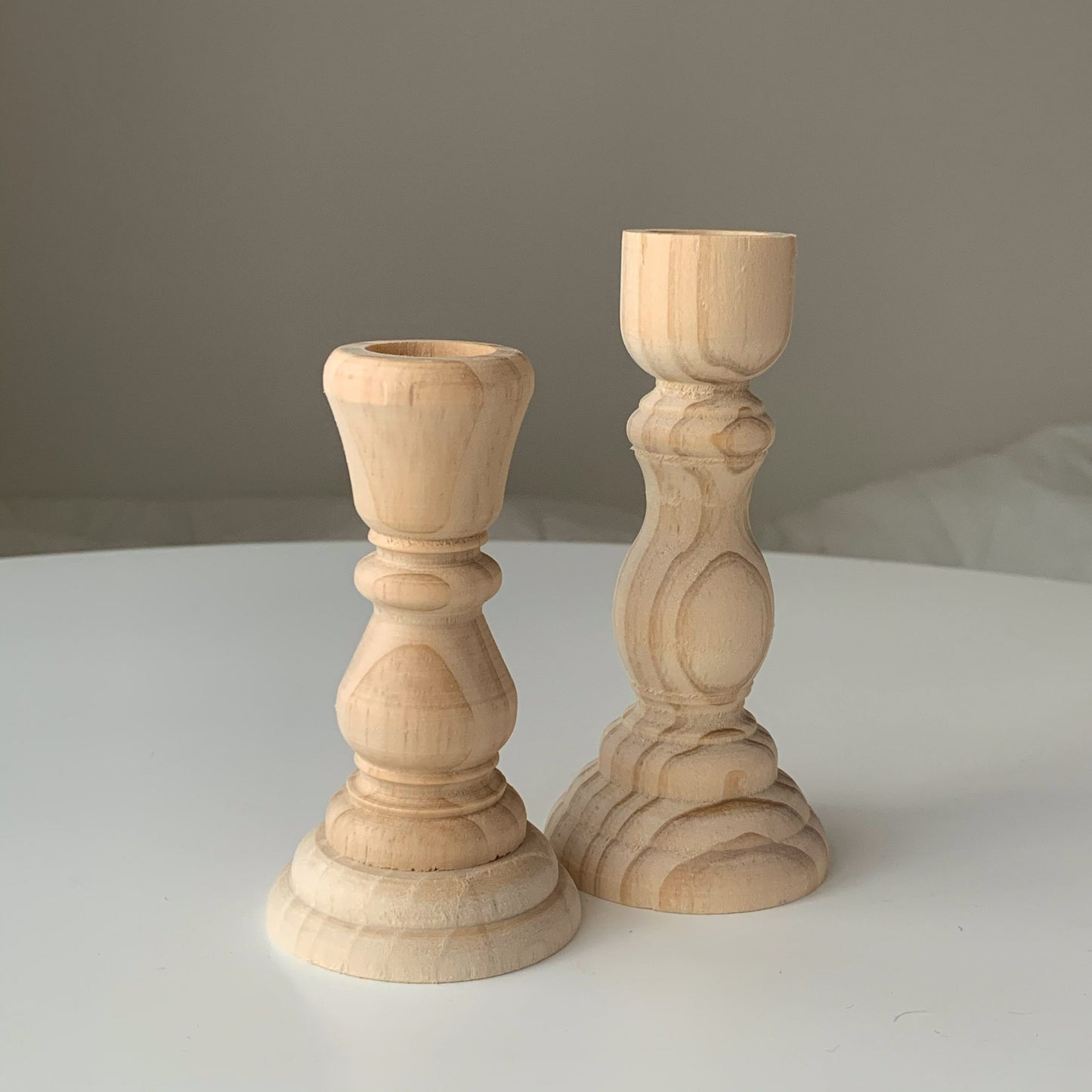 {{ product.title }} - {{ shop.name }}