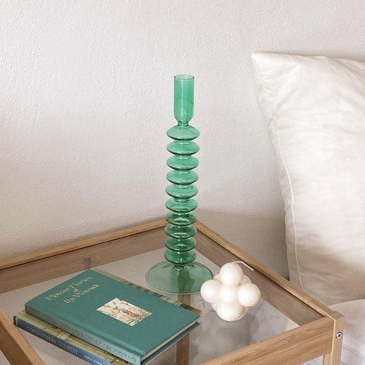 {{ product.title }} - {{ shop.name }}