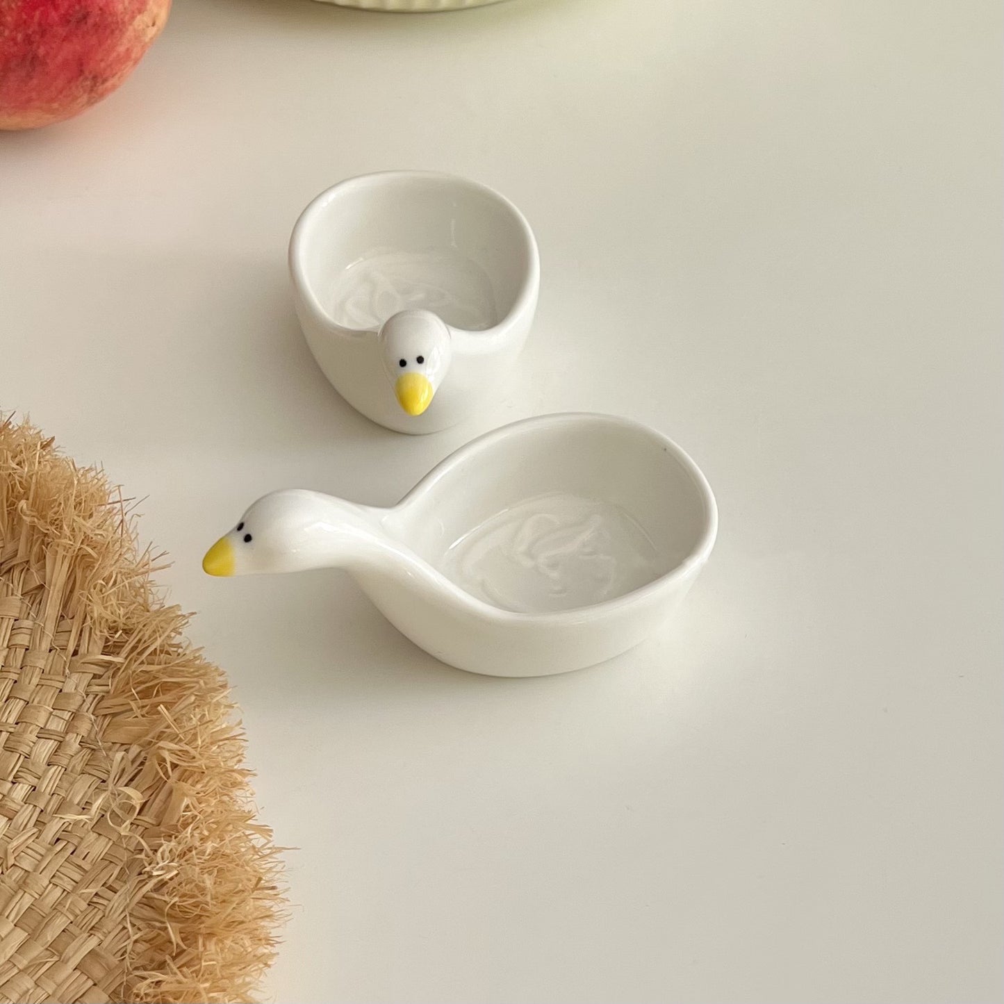 {{ product.title }} - {{ shop.name }}