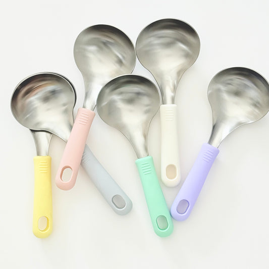 {{ product.title }} - {{ shop.name }}