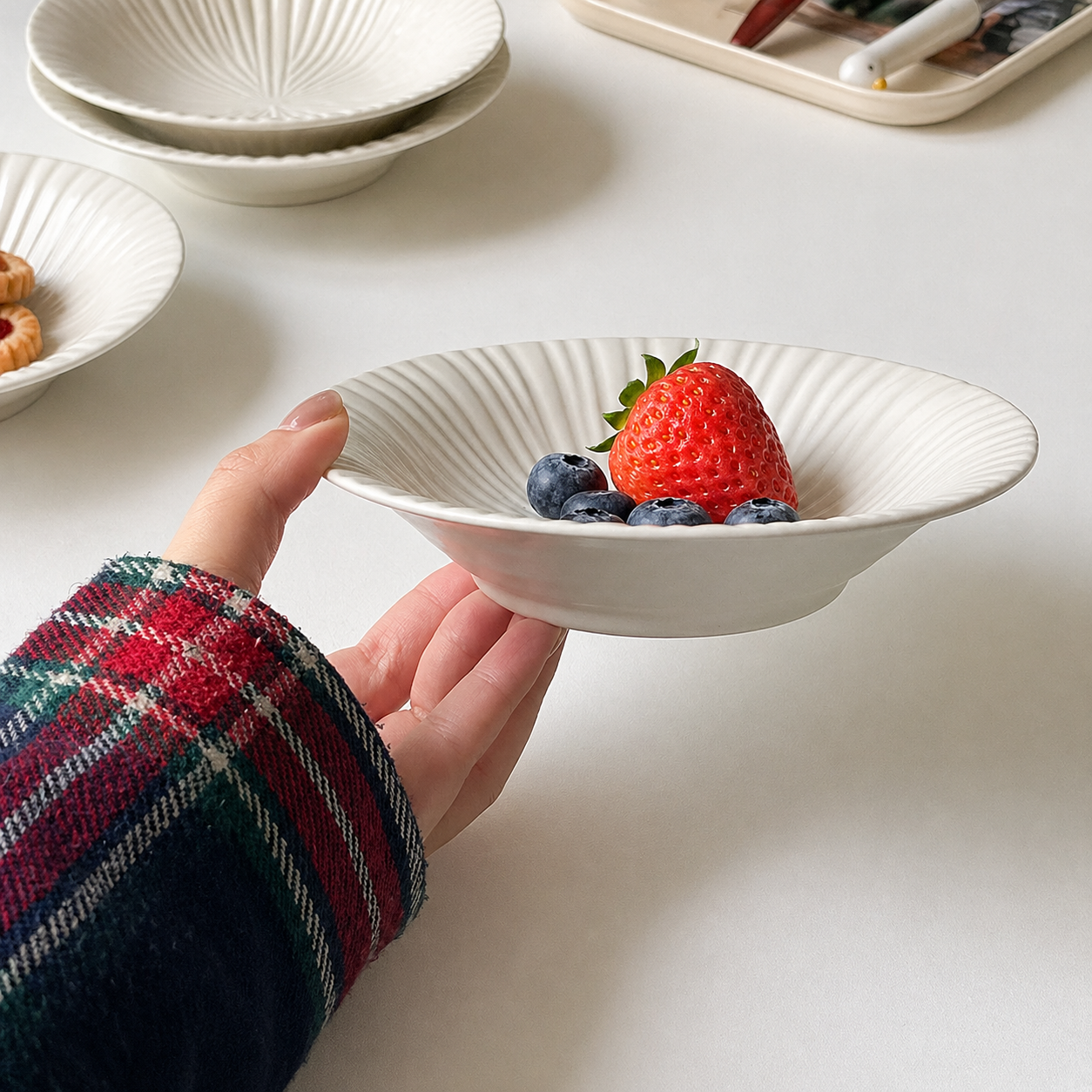 Ripple Ceramic Dessert Plate