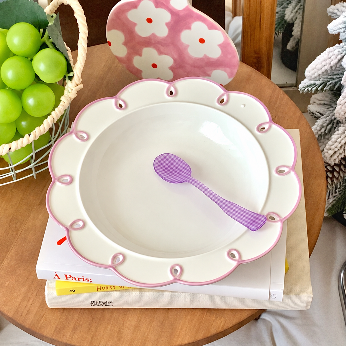 Violet 9’’ Soup Dish