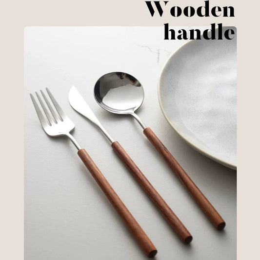 {{ product.title }} - {{ shop.name }}