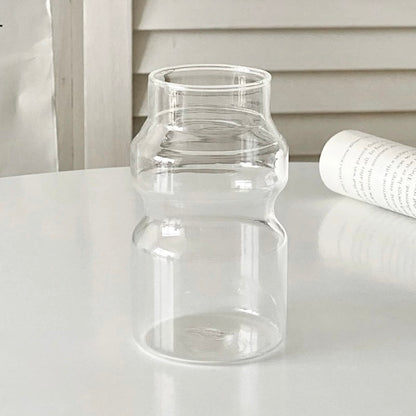 {{ product.title }} - {{ shop.name }}