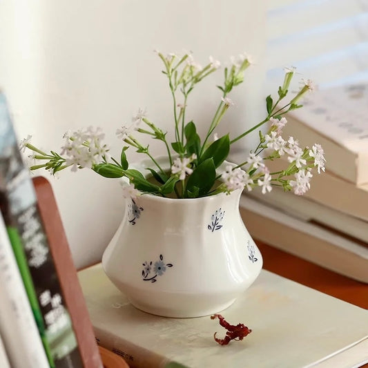 {{ product.title }} - {{ shop.name }}