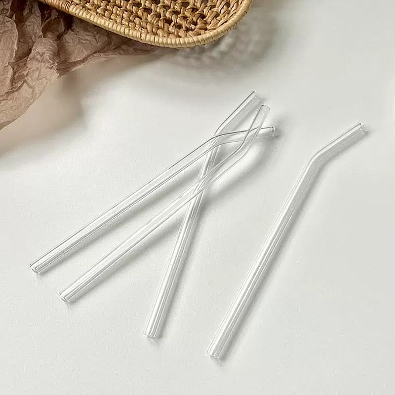{{ product.title }} - {{ shop.name }}