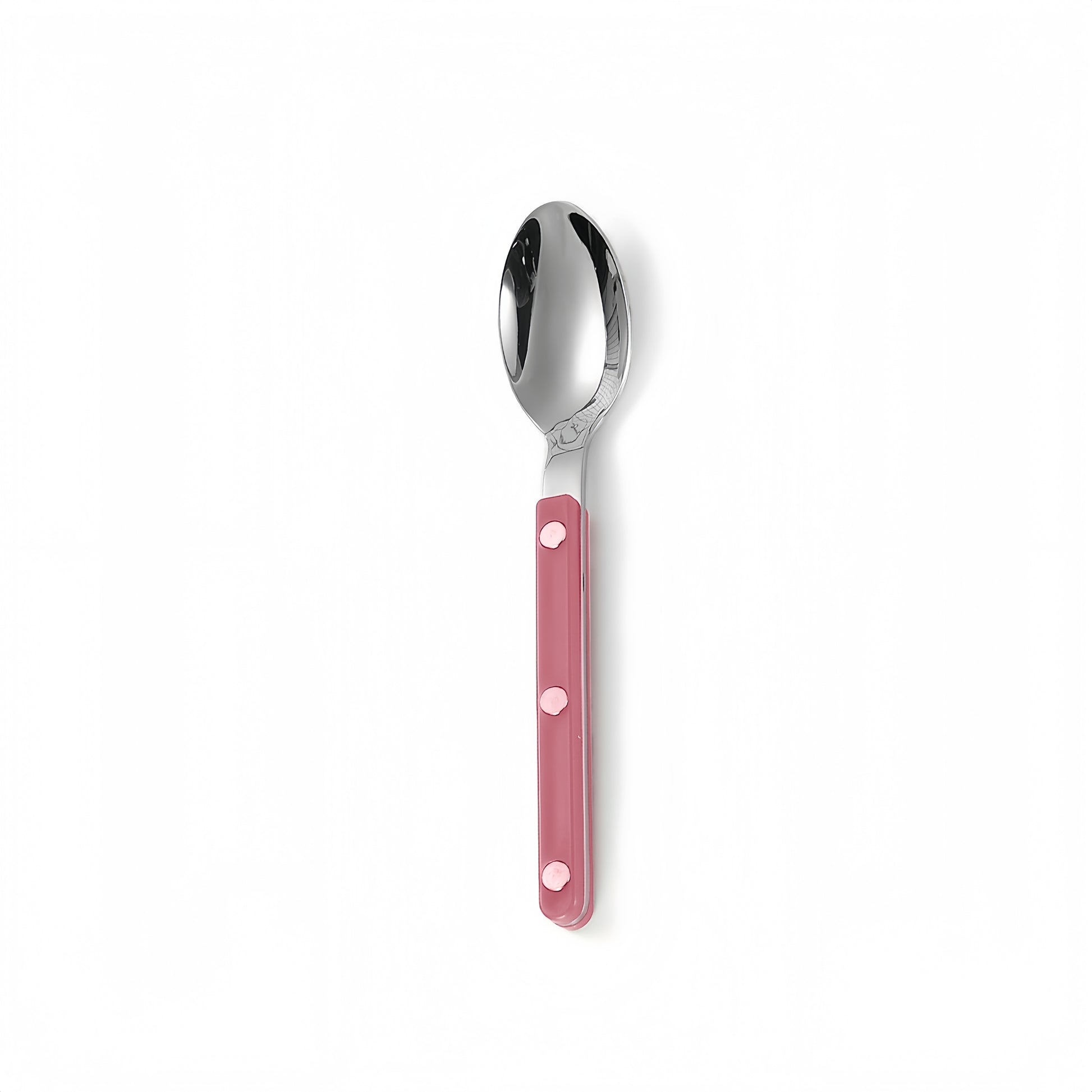 {{ product.title }} - {{ shop.name }}