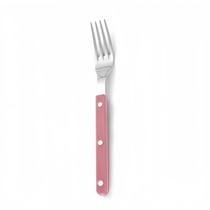 {{ product.title }} - {{ shop.name }}