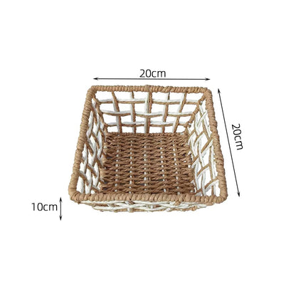 {{ product.title }} - {{ shop.name }}