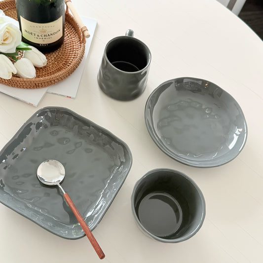 PureForm Graphite Tableware Set (4-Piece)