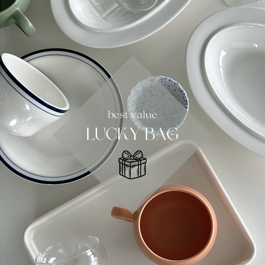 {{ product.title }} - {{ shop.name }}